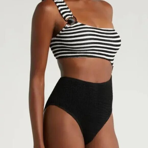 Cleonie Cutout One-Shoulder One-Piece Swimsuit In Noir Stripe/Noir in One Size - Picture 1 of 8